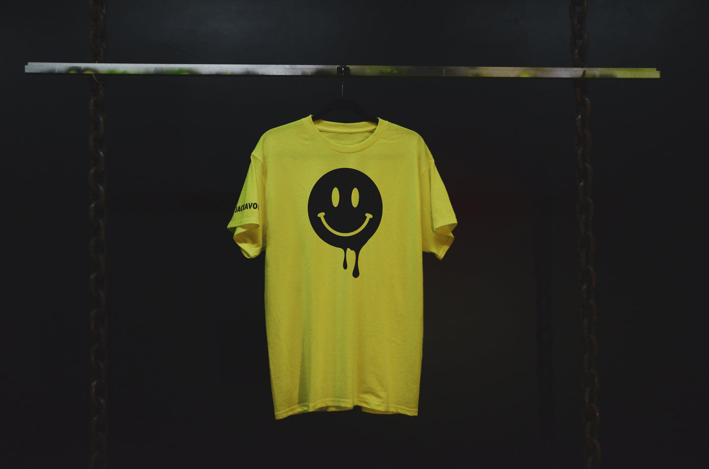 "Melting Smiley" T-Shirt