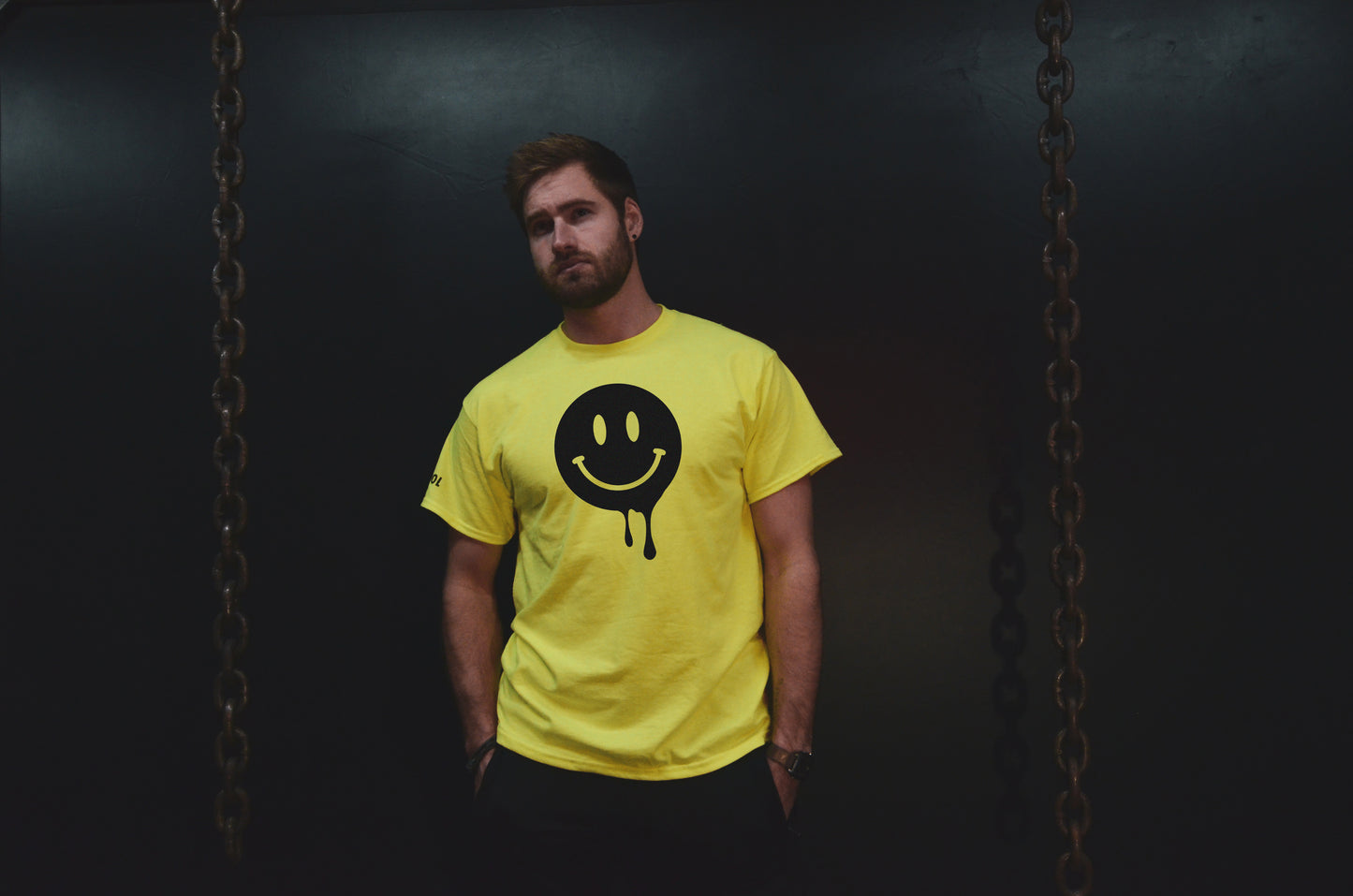 "Melting Smiley" T-Shirt
